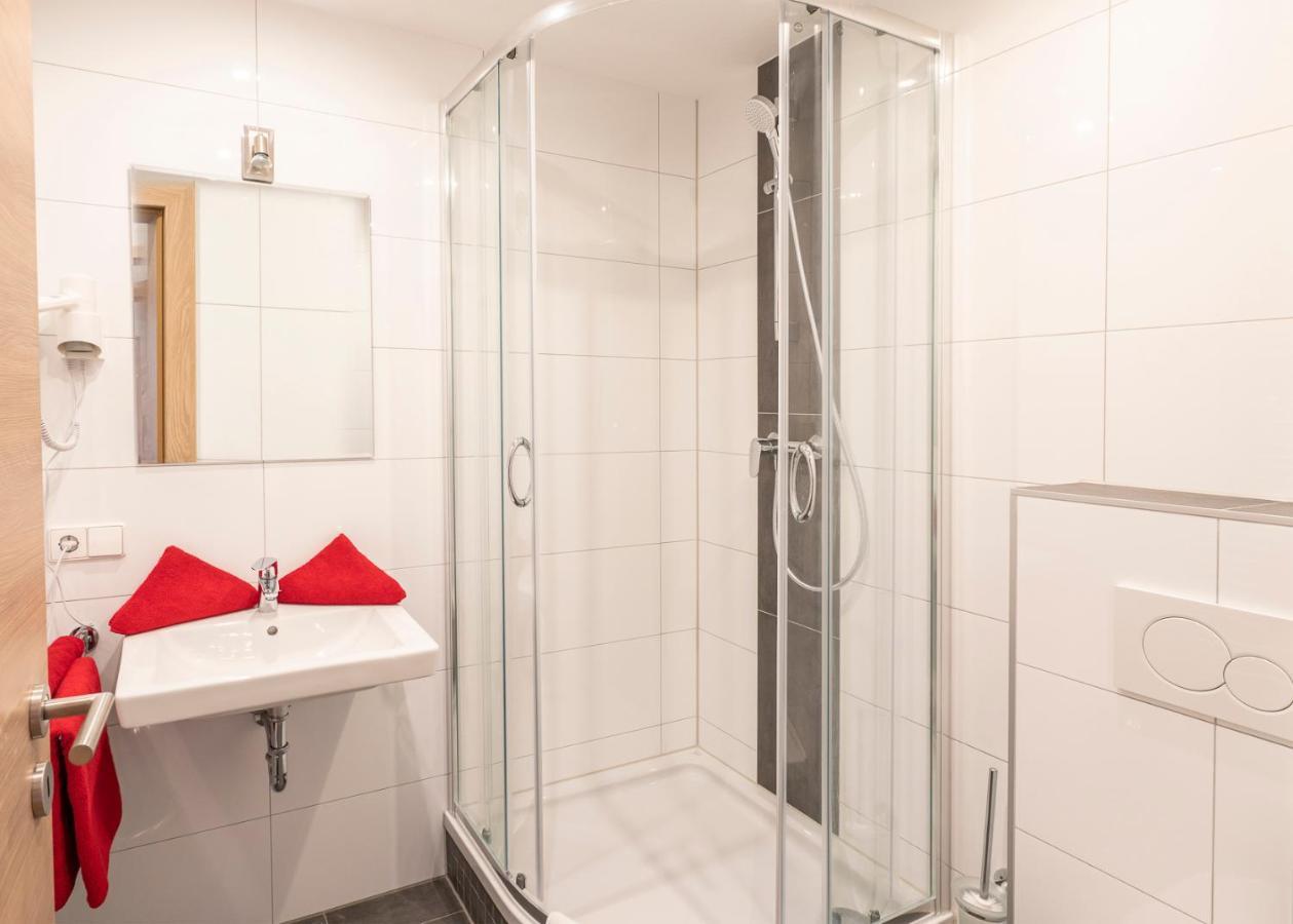 Hotel Restaurant Schwert Kehl Dış mekan fotoğraf