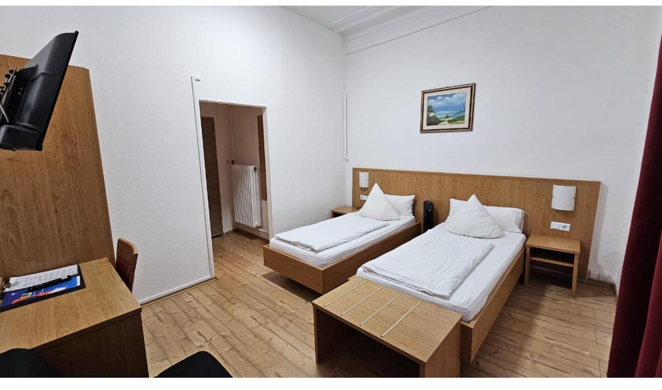Hotel Restaurant Schwert Kehl Dış mekan fotoğraf