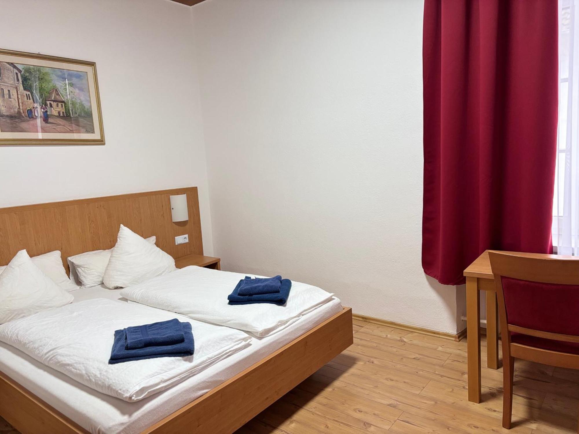 Hotel Restaurant Schwert Kehl Dış mekan fotoğraf
