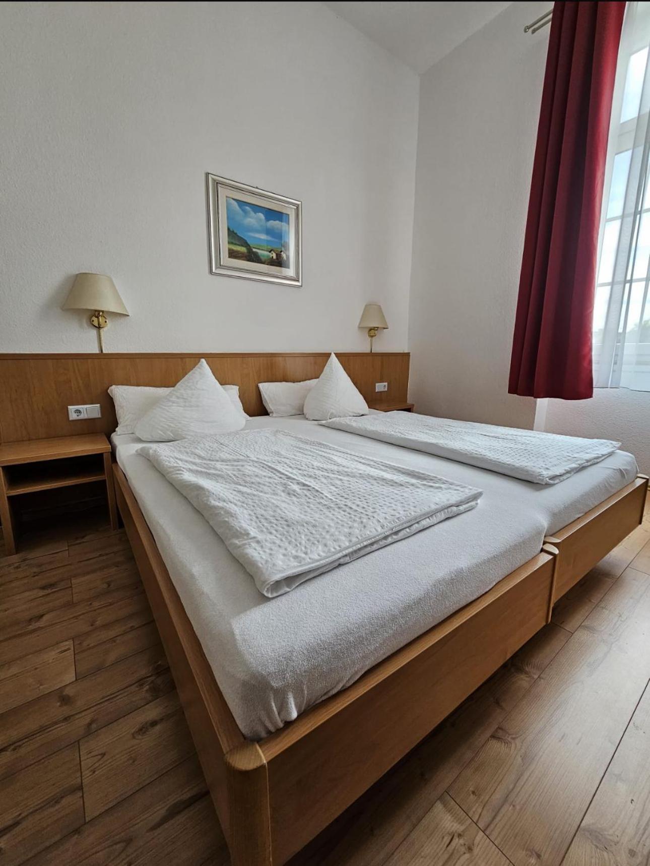 Hotel Restaurant Schwert Kehl Dış mekan fotoğraf